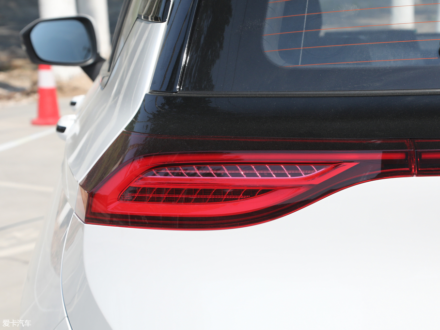 2019ERS-5 1.5T CVT{F V