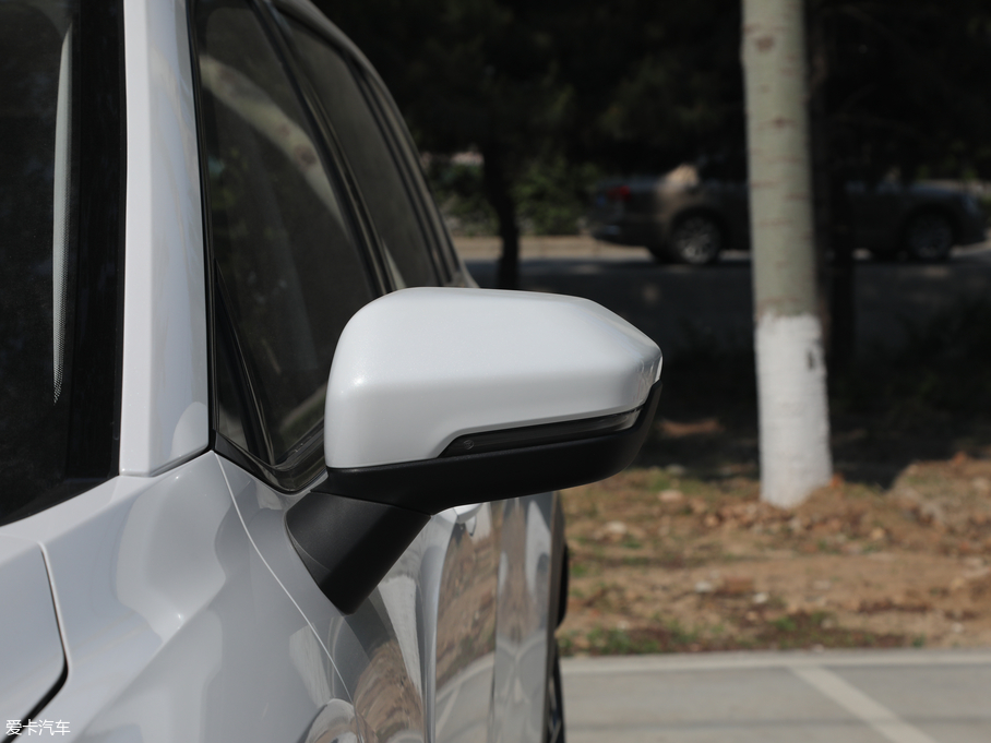 2019ERS-5 1.5T CVT{F V