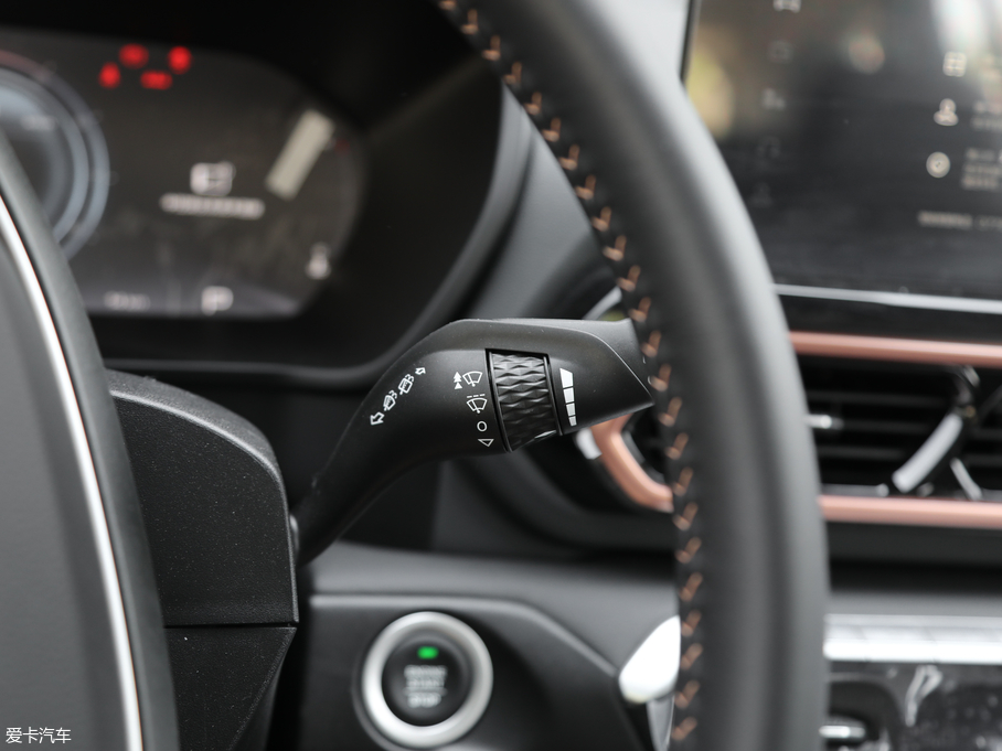 2019ERS-5 1.5T CVT{F V