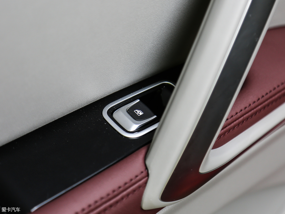 2019ERS-5 1.5T CVT{Ş V