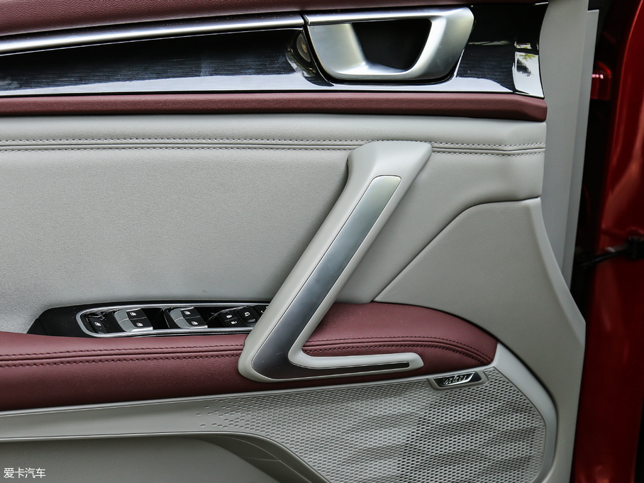 2019ERS-5 1.5T CVT{Ş V