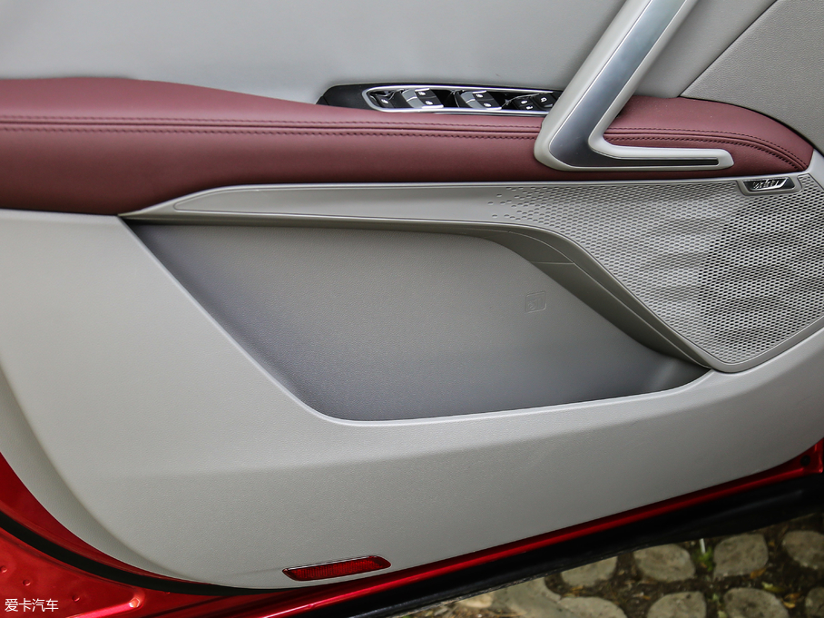 2019ERS-5 1.5T CVT{Ş V