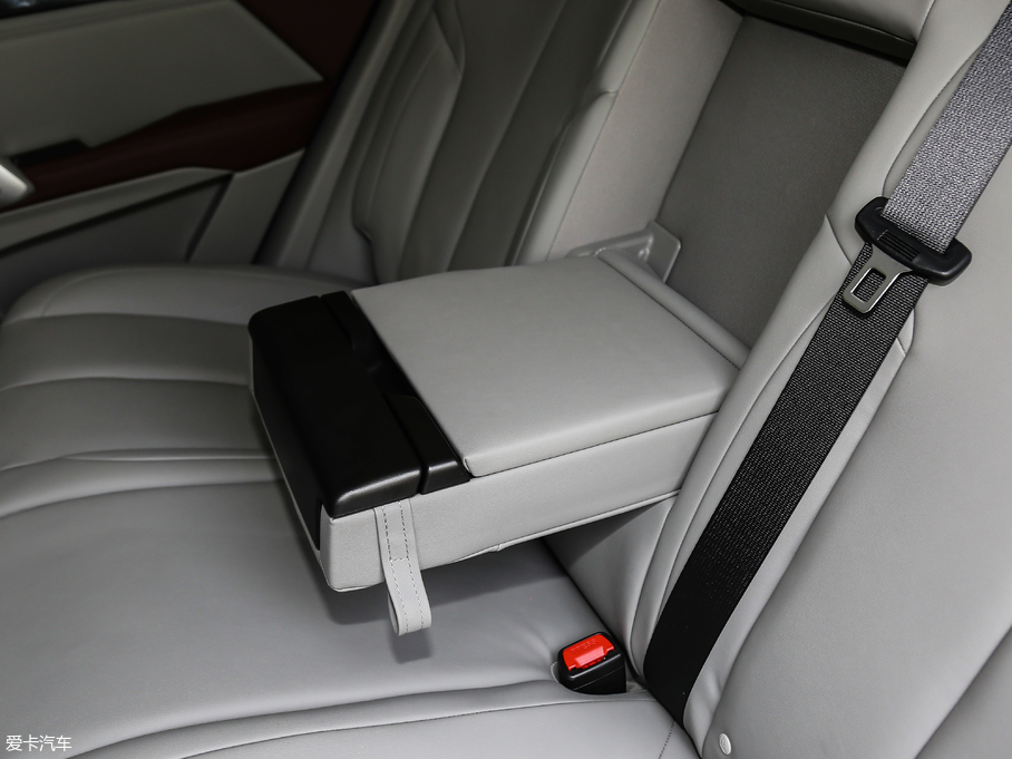 2019ERS-5 1.5T CVT{Ş V