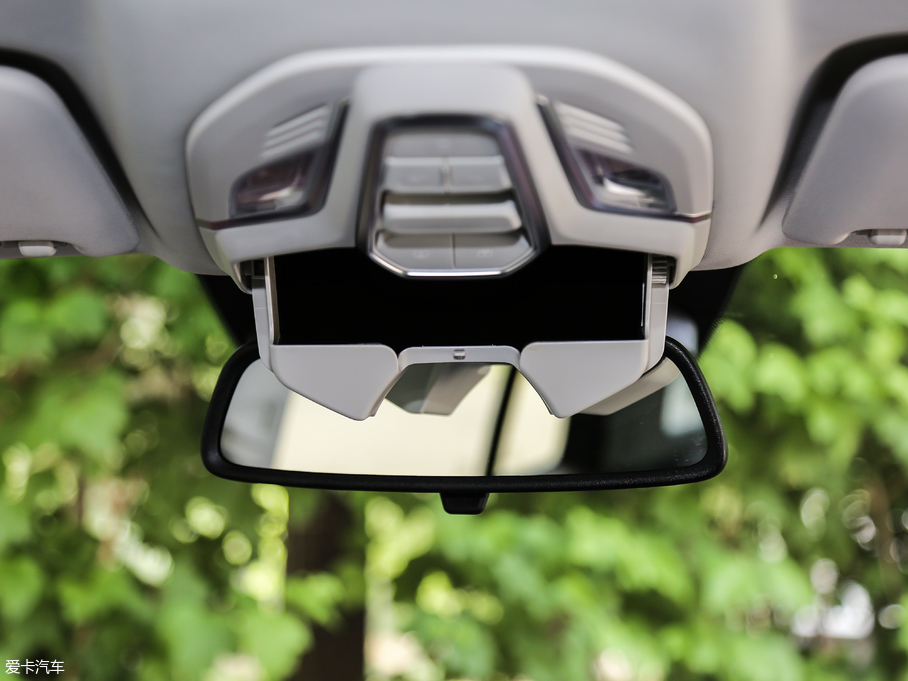 2019ERS-5 1.5T CVT{Ş V