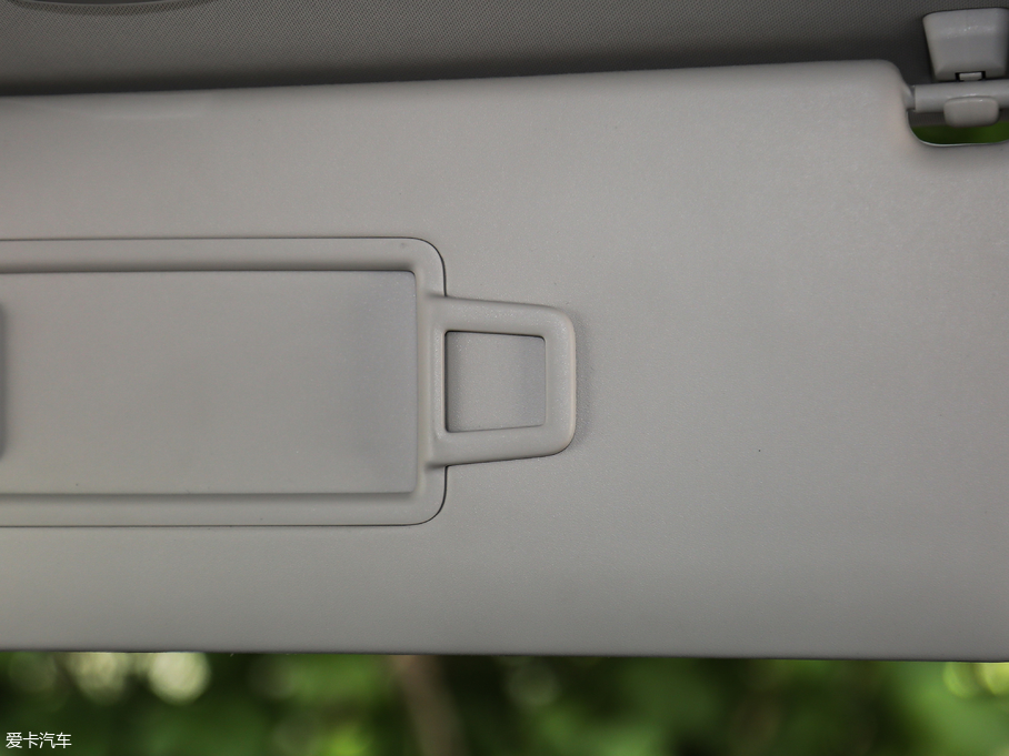 2019ERS-5 1.5T CVT{Ş V