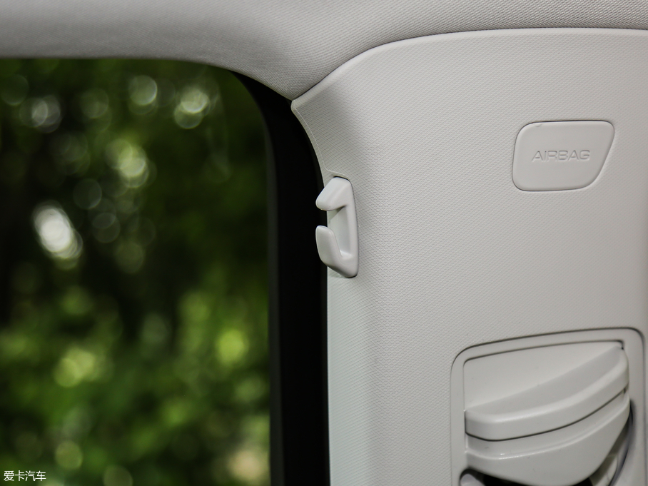 2019ERS-5 1.5T CVT{Ş V