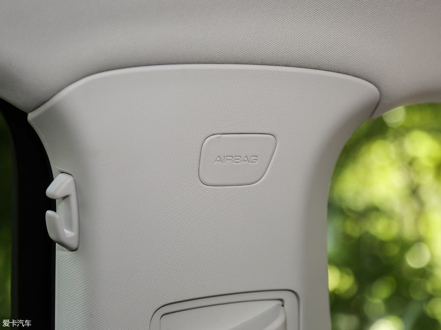 2019ERS-5 1.5T CVT{Ş V