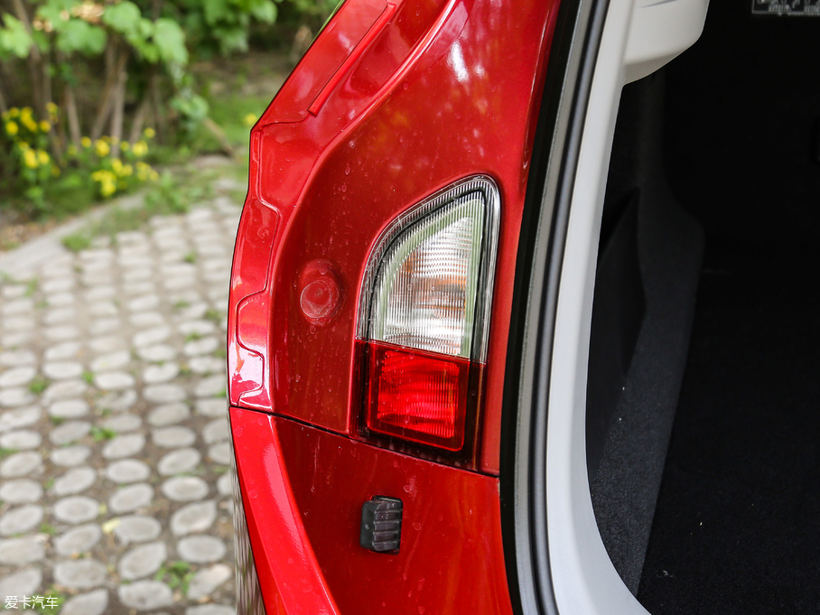 2019ERS-5 1.5T CVT{Ş V