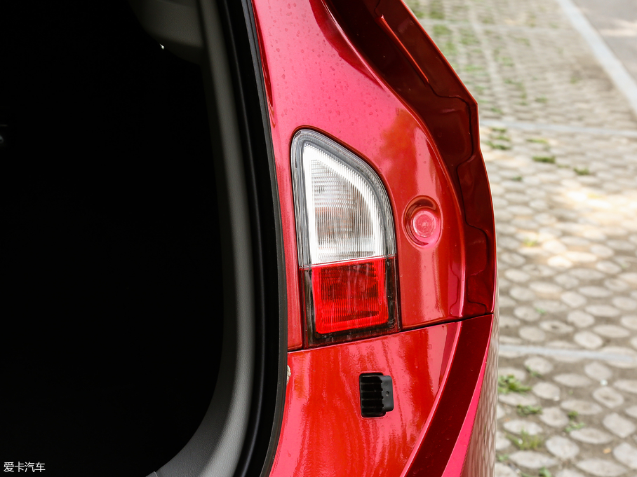 2019ERS-5 1.5T CVT{Ş V