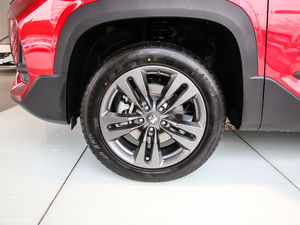 2019款1.5T CVT超级互联潮动版 国V 轮圈