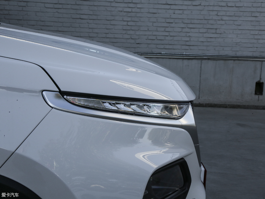 2019E510 1.5L Ԅ V