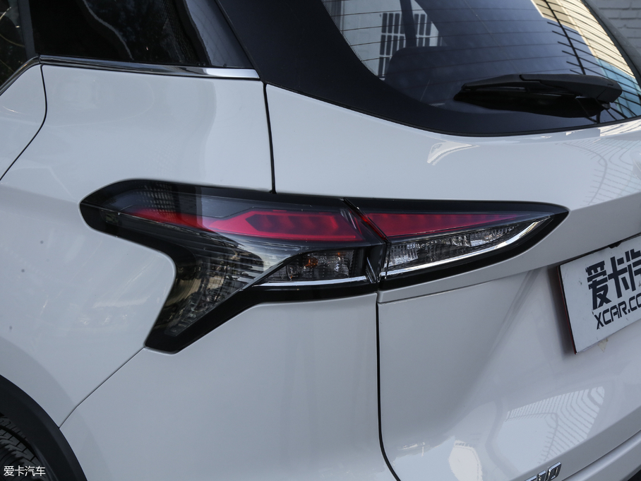 2019E510 1.5L Ԅ V