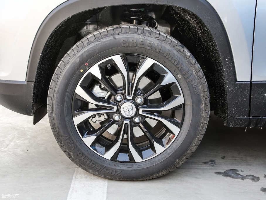 2019E510 1.5L Ԅ V