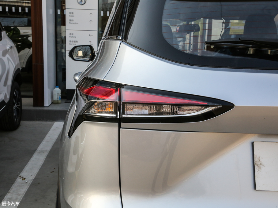 2019E510 1.5L Ԅ V