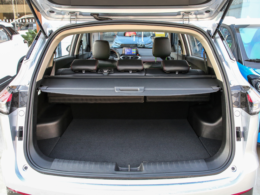 2019E510 1.5L Ԅ V