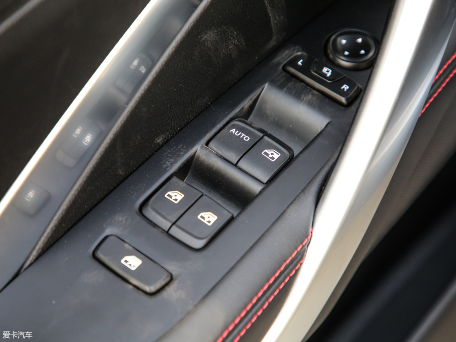 2019E510 1.5L Ԅ V