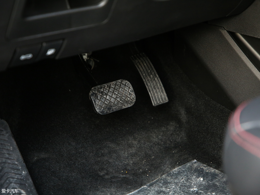 2019E510 1.5L Ԅ V