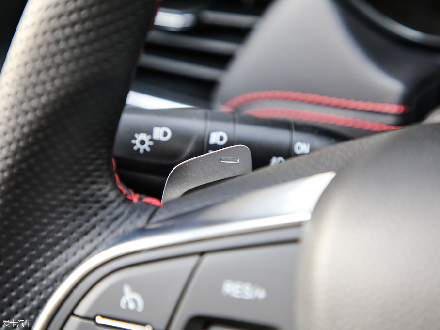 2019E510 1.5L Ԅ V