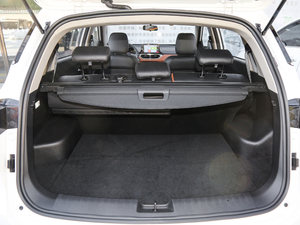 2019款1.5L 手动尊享型 国V 空间座椅