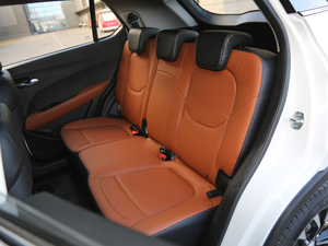 2019款1.5L 手动优享型 国V 后排座椅