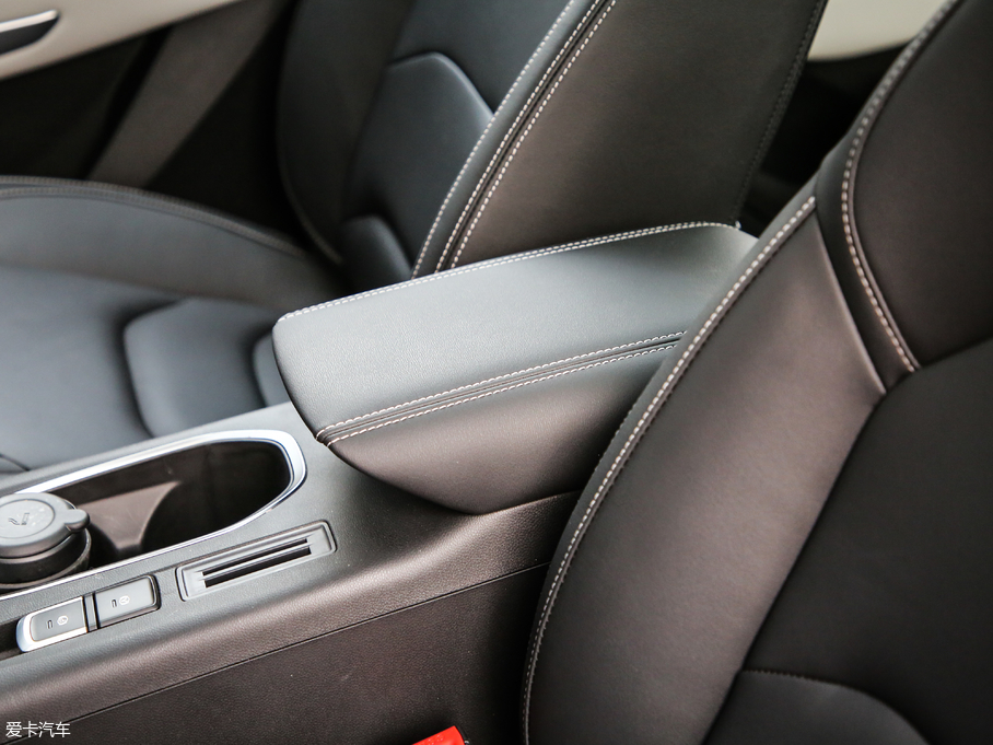 2019E530 1.5T CVTA V