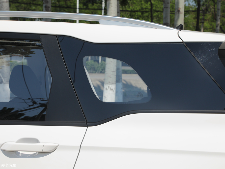 2019E530 1.5T CVTӢ 7 V