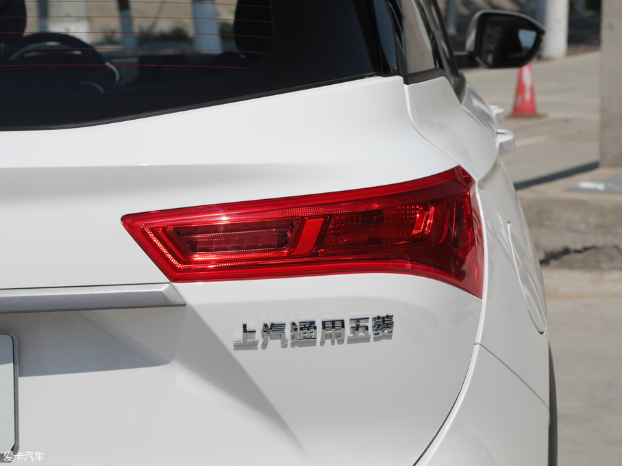 2019E530 1.5T CVTӢ 7 V