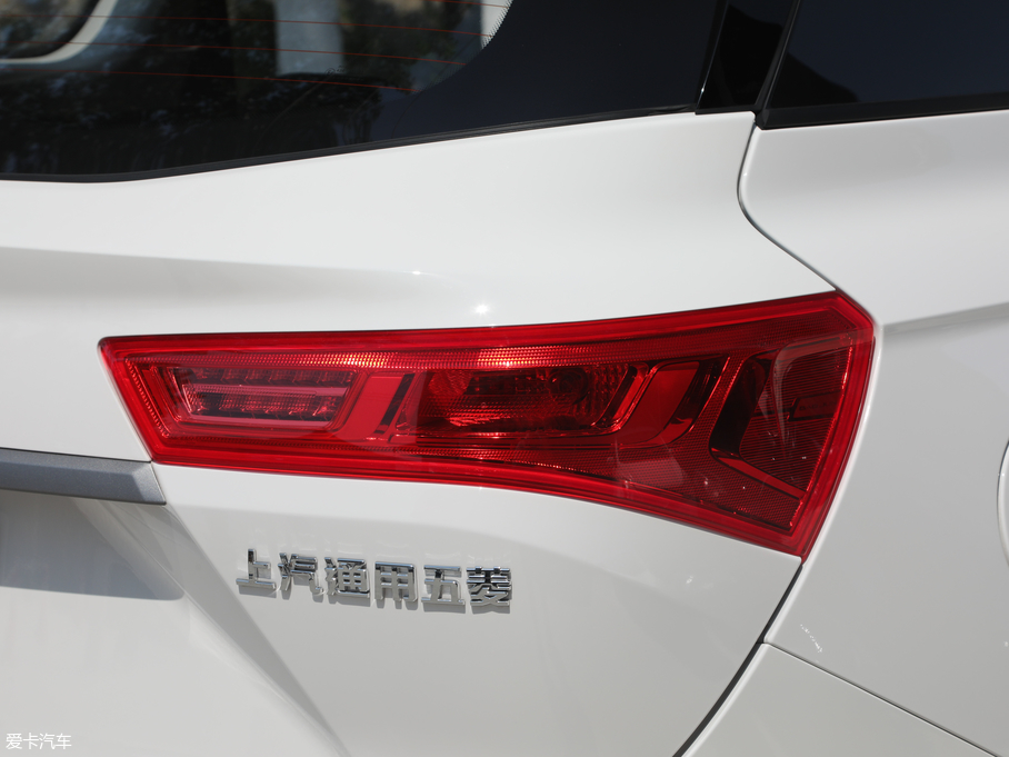 2019E530 1.5T CVTӢ 7 V