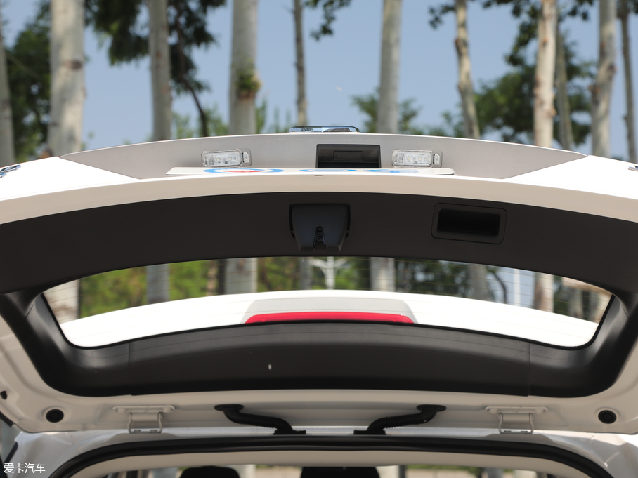 2019E530 1.5T CVTӢ 7 V