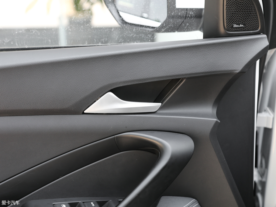 2019E530 1.5T CVTӢ 7 V