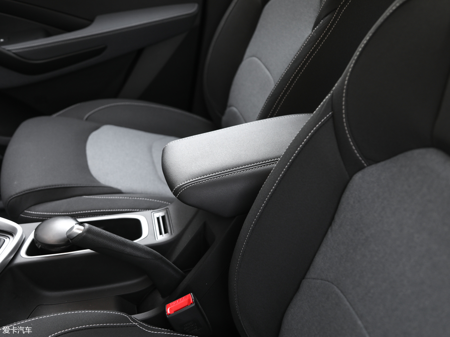 2019E530 1.5T CVTӢ 7 V