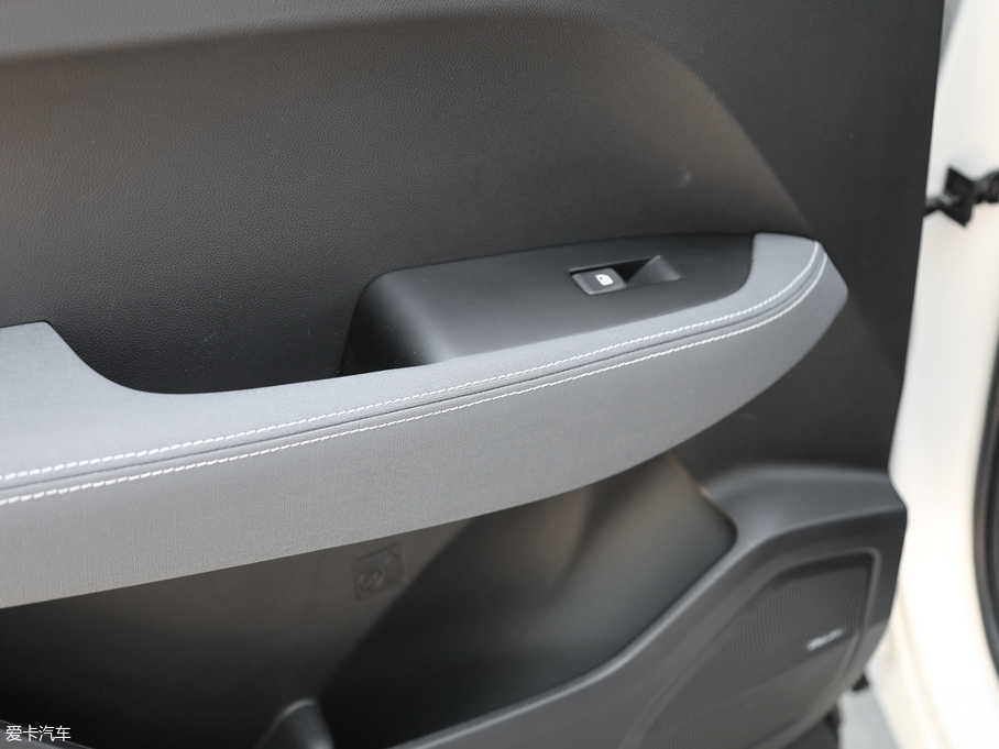 2019E530 1.5T CVTӢ 7 V