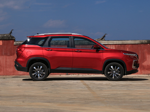 2019款1.5T CVT尊贵型 国V 整体外观