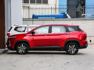 2019款1.5T CVT豪华型 国V 正侧（左）