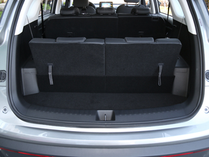 2019款1.5T CVT豪华型 7座 国V 行李厢空间