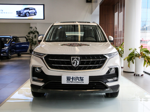 2019款1.5T CVT尊贵型 国V 正前