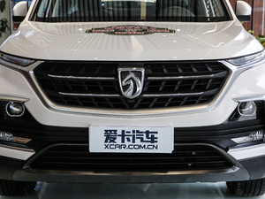 2019款1.5T CVT尊贵型 国V 中网