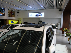 2019款1.5T CVT尊贵型 国V 车顶
