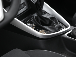 20191.5T CVTӢ 7 V п؅^