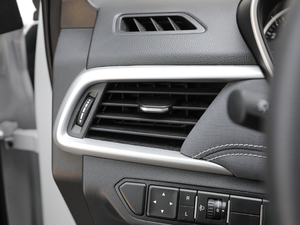 20191.5T CVTӢ 7 V п؅^