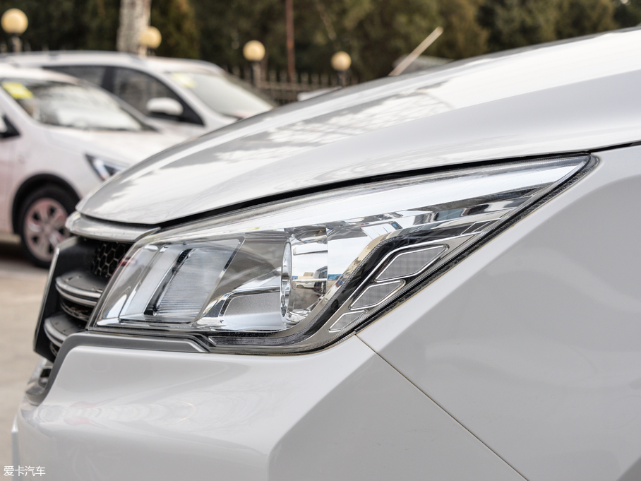 2019E730 1.5T ք(dng)r(sh) 7 V