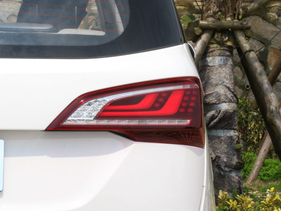 2019E730 1.5T CVTŞ 7 V