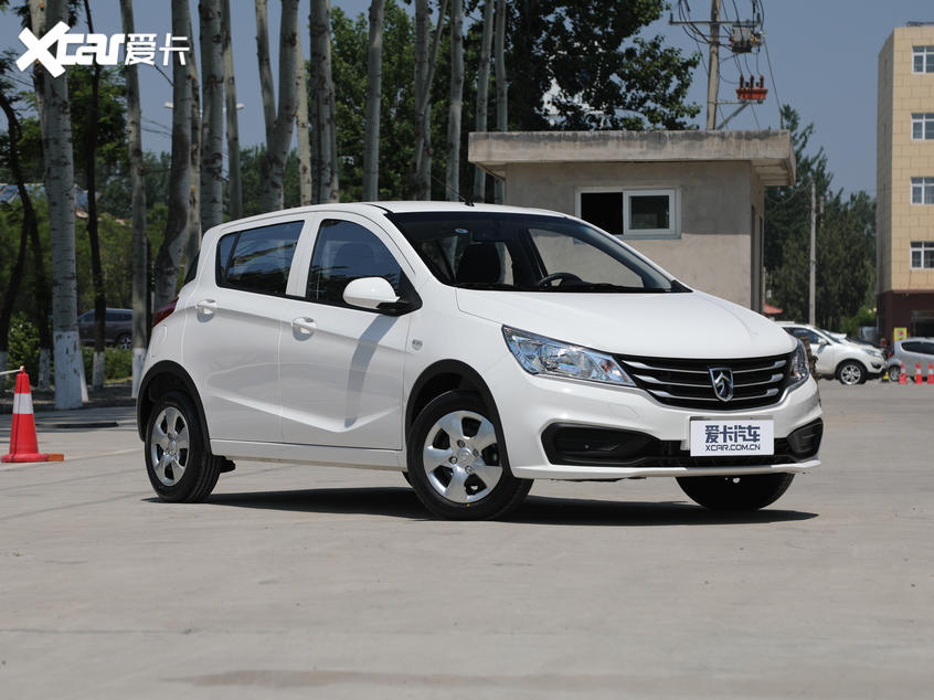 寶駿汽車2017款寶駿310