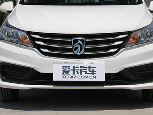 2017款1.5L 手动舒适型 中网