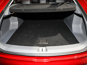 2019款1.5T CVT 24小时在线旗舰型 空间座椅