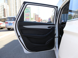 2019款1.5L CVT豪华型 国VI 左后车门