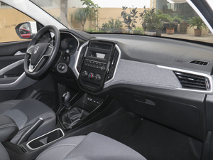 2020款1.5T 手动舒适型 5座 中控区