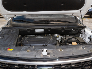 2020款1.5T CVT豪华互联型 7座 发动机