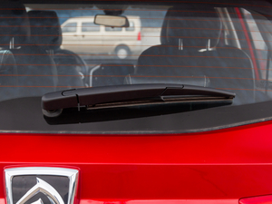 2020款1.5T CVT豪华互联型 6座 细节外观