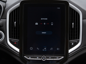 2020款1.5T CVT豪华互联型 6座 中控区